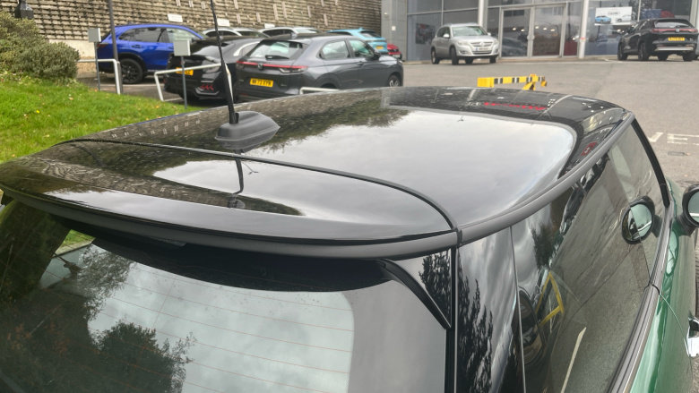 MINI Hatchback 135kW Cooper S Level 2 33kWh 3dr Auto Electric Hatchback